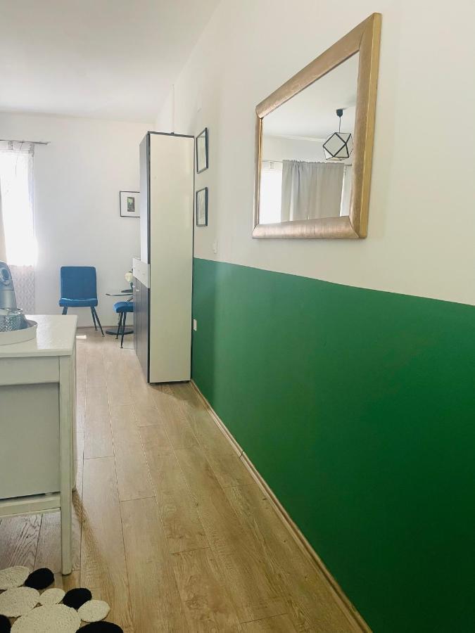 Rooms Bobic Licko Petrovo Selo Exterior foto